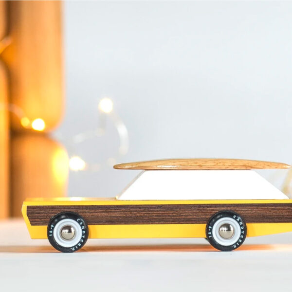 Woodie - coche de madera - juguete - regalo original - Liderlamp (1)