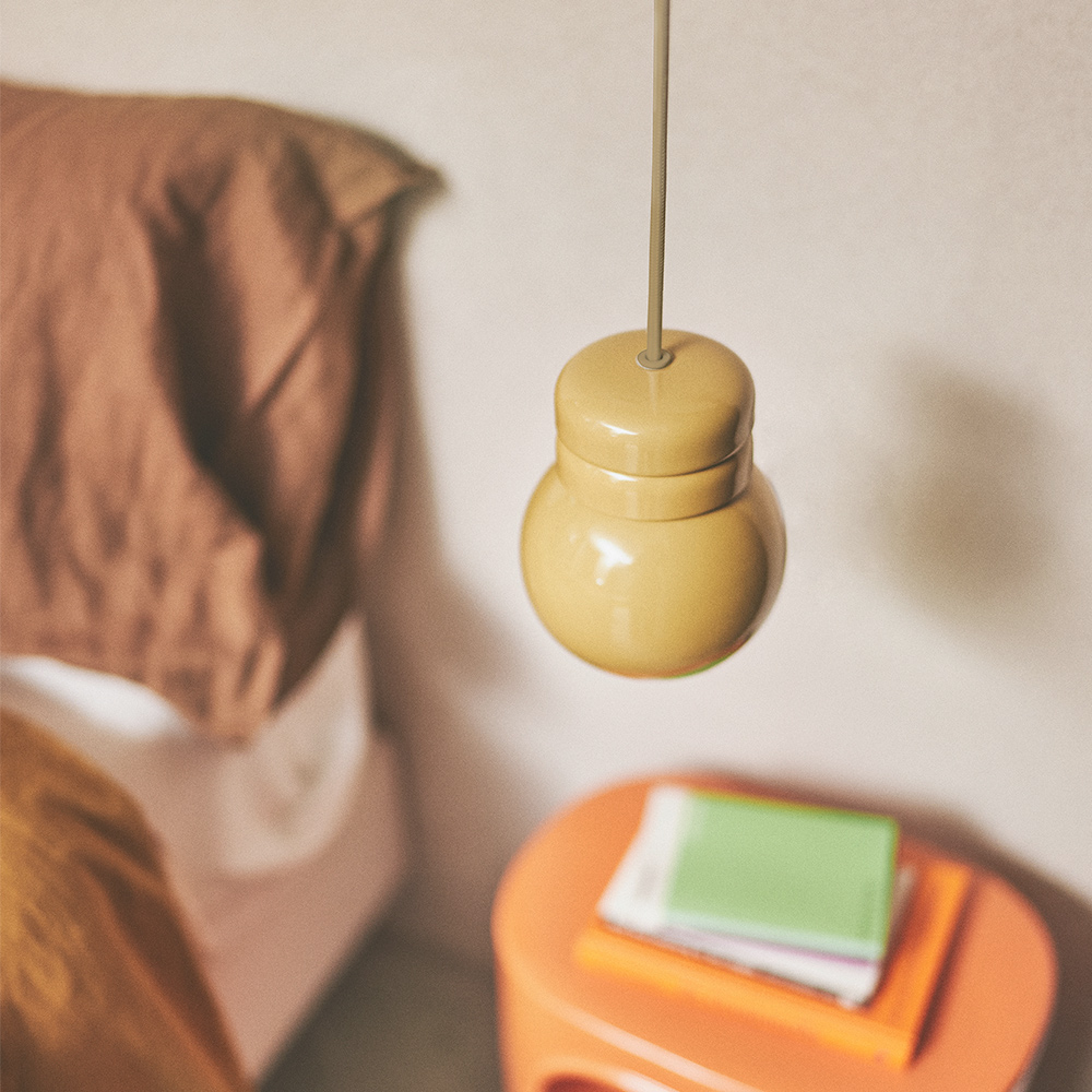 Lámpara Colgante Bulb Mostaza - Liderlamp