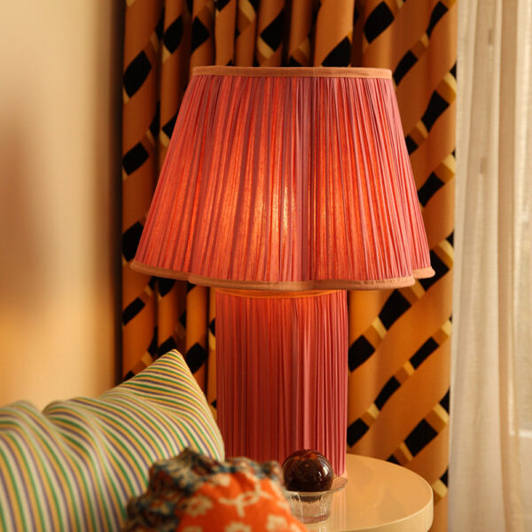 Lámpara de Sobremesa Myra grande Fucsia - Liderlamp