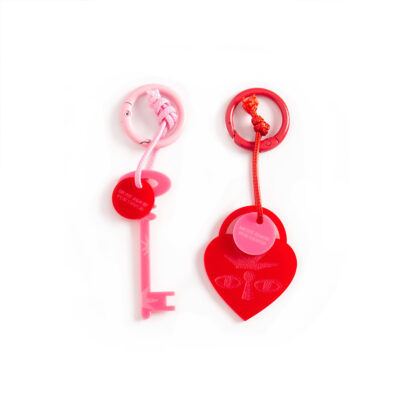 LLAVEROS PARA COMPARTIR LOVE IS LOVE - Liderlamp