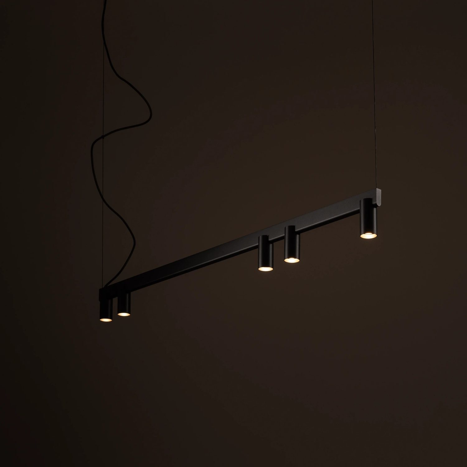 COLGANTE FOURTY LINE 5L NEGRO - Liderlamp