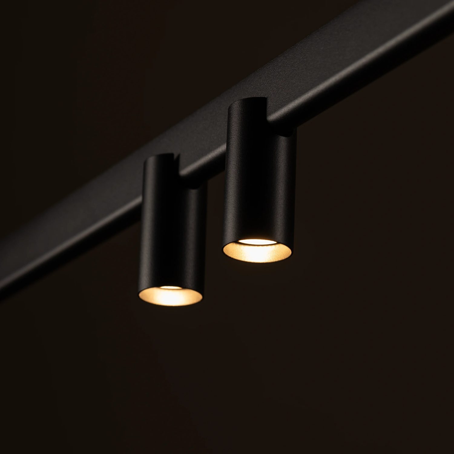 COLGANTE FOURTY LINE 5L NEGRO - Liderlamp