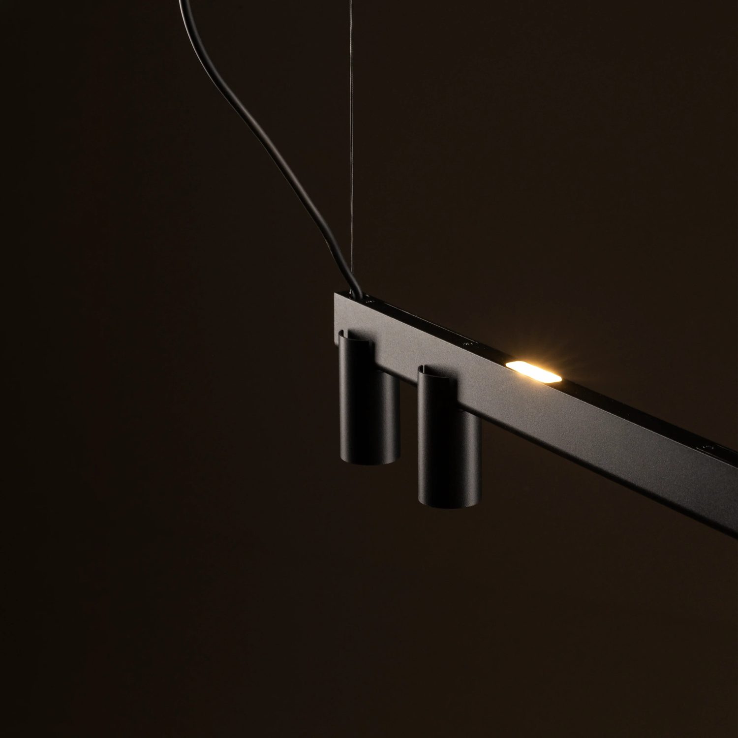 COLGANTE FOURTY LINE 5L NEGRO - Liderlamp
